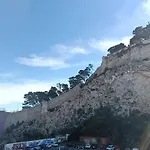 Gran Cerca Del Mar Y Castillo * 德尼亚