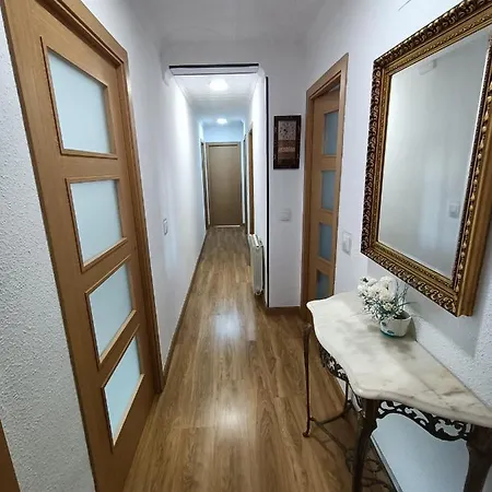 Gran Cerca Del Mar Y Castillo Apartamento