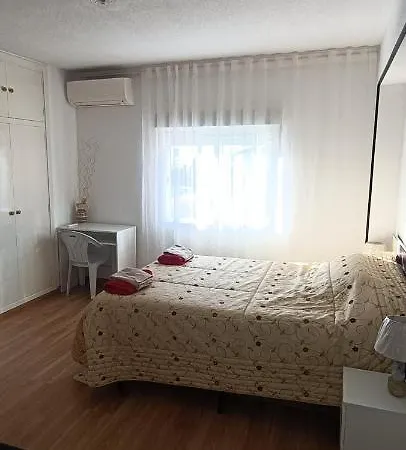Gran Cerca Del Mar Y Castillo Apartamento